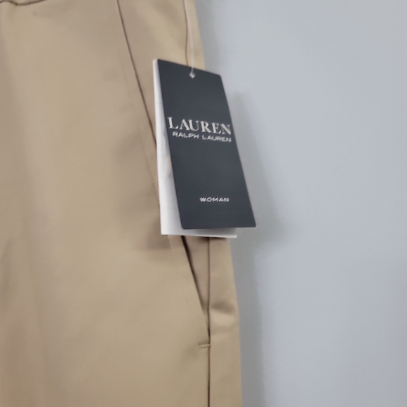 Lauren Ralph Lauren Plus Size Pleated Cotton Twill Cropped Wide Leg Pant - Picture 11 of 12